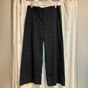 Navy/Brown Wide-Legged Cropped Banana Republic Trousers